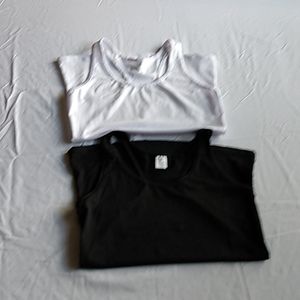 2 Women XS exercise tank top
